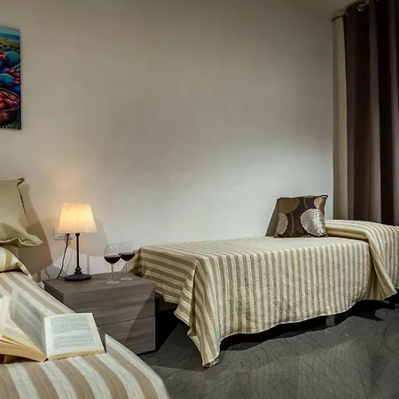 빌라 Thalia 카스텔라마레델골포